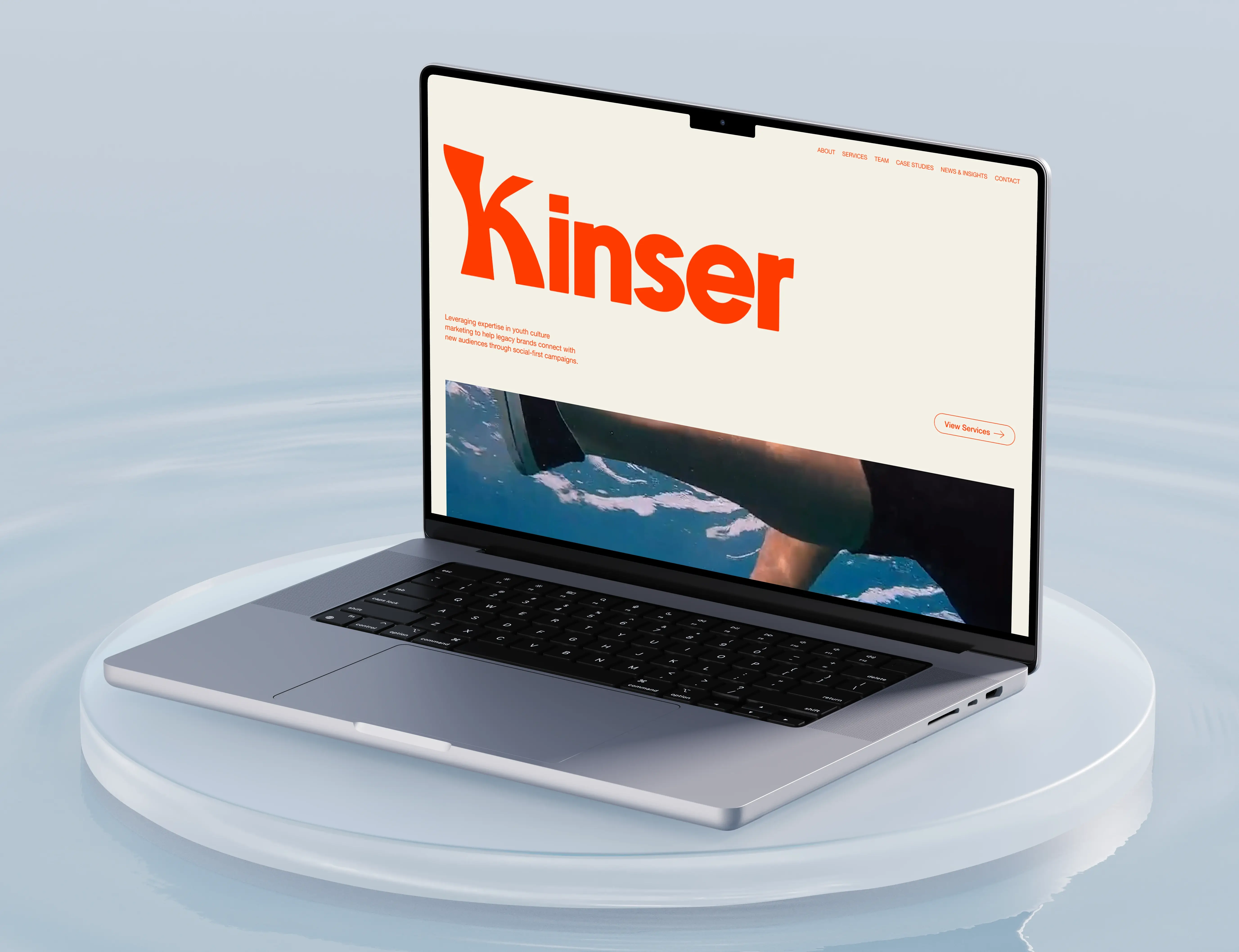 kinser-mockup-laptop